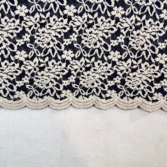 Urvana Blouse White Floral Embroidery Over Black Lace Scalloped Hem Cuffs - Picture 9 of 10